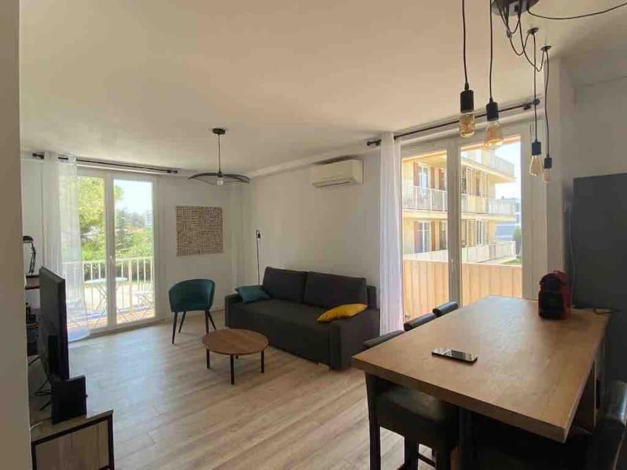 Grand T2 53M2, Proche Plages Et Port , Parking . Apartment ลาซิโอตาต์ ภายนอก รูปภาพ